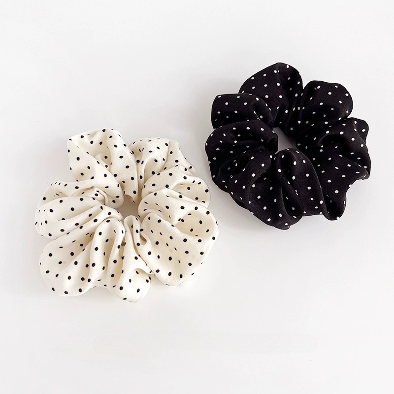 Набор из 2 элегантных резинок  – обзор и цена Scrunchie Satin Set