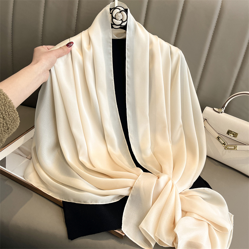2024, роскошный брендовый весе – обзор и цена Silk Scarf Square